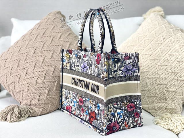Dior女包 迪奧Book Tote繁花刺繡帆布托特包 Dior刺繡購物袋  dfk1768
